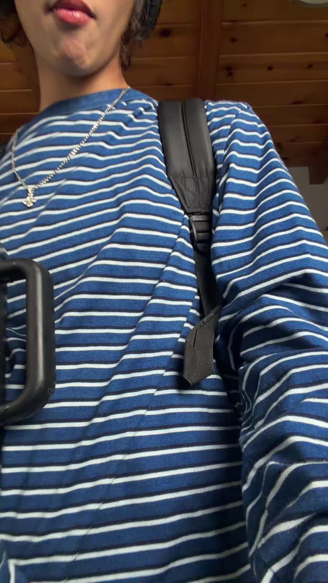 @️