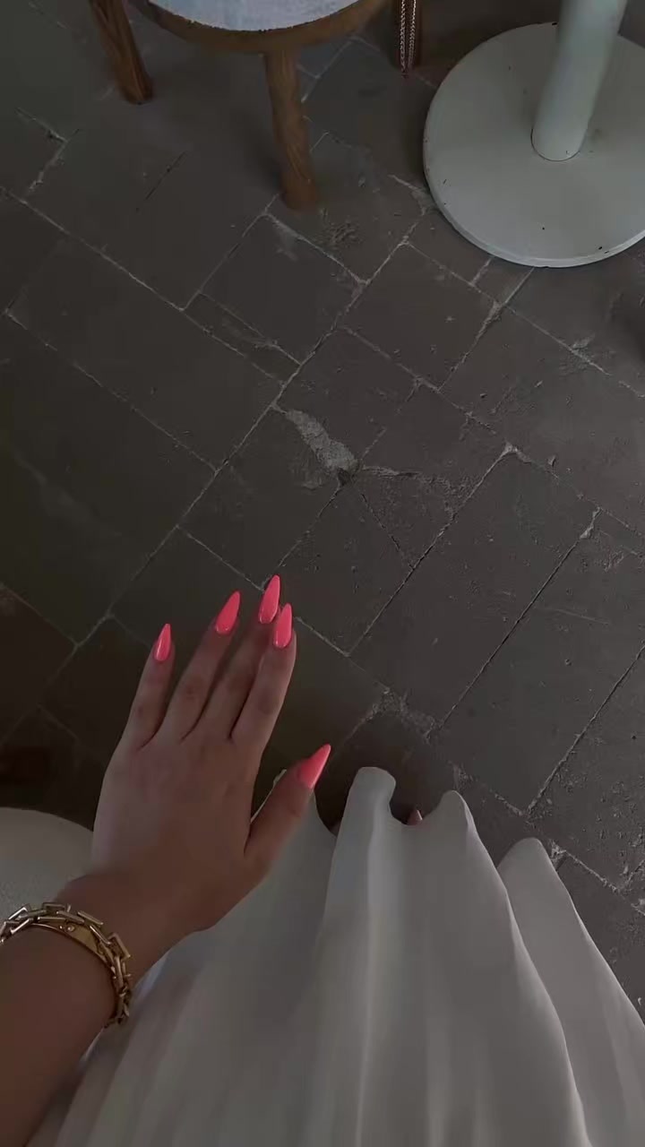 @𝓕 🎀