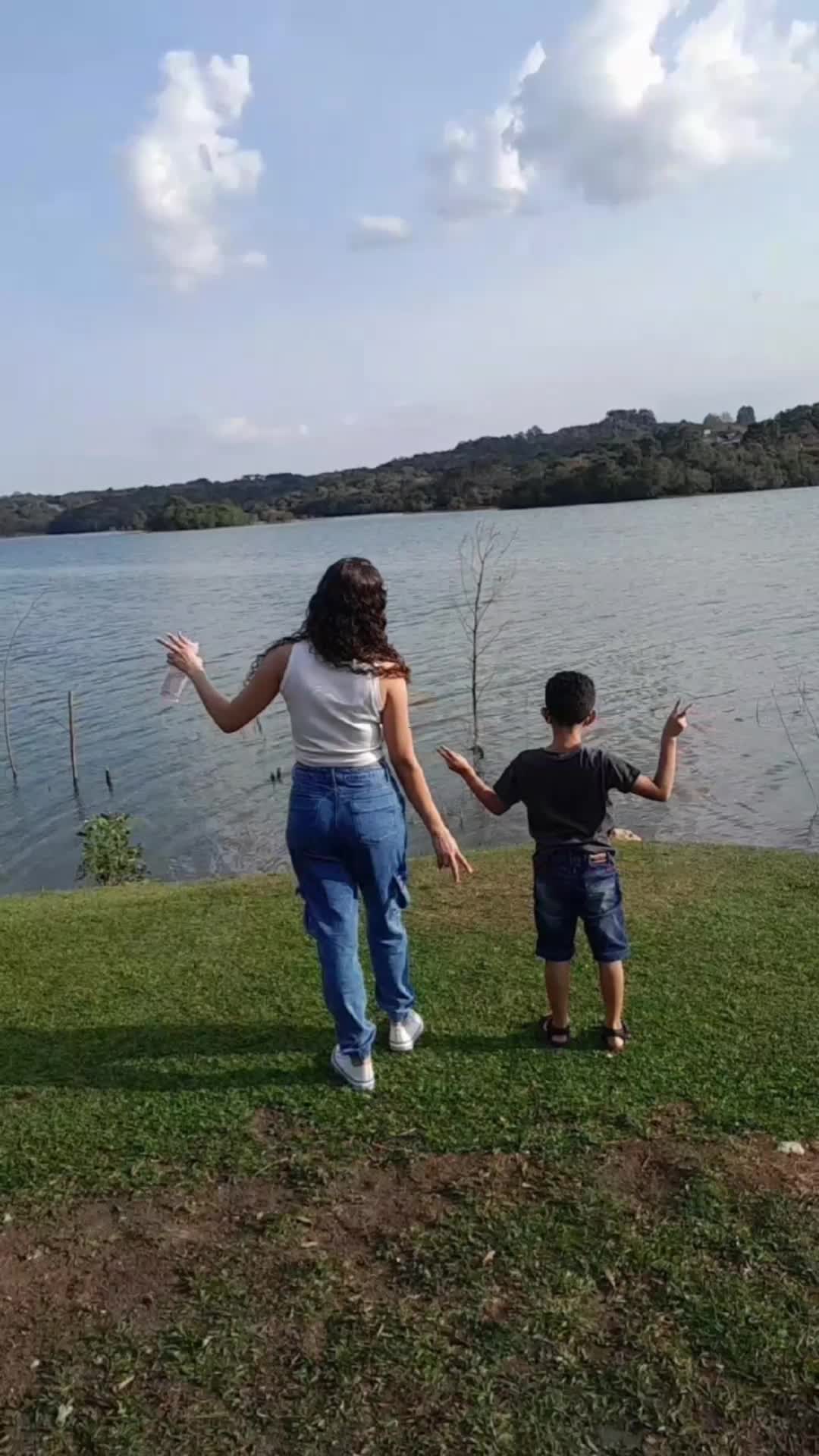 @𝑻𝒂𝒚𝒏𝒂́  𝑴𝒂𝒄𝒆𝒅𝒐 🌻