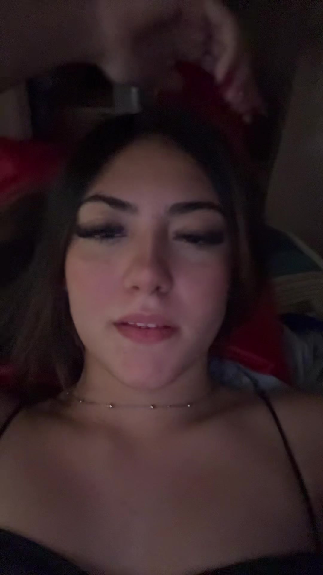 @Ladonii