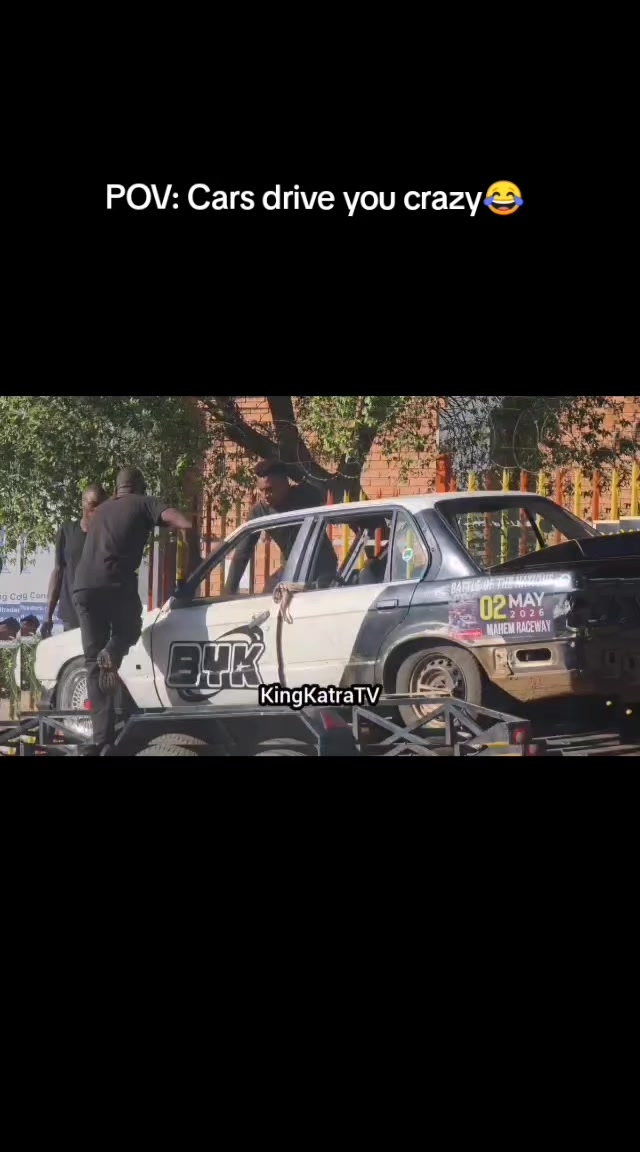 @E30___CLUB SA