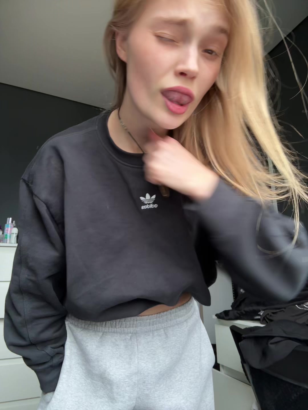 @вика бибика🏎️