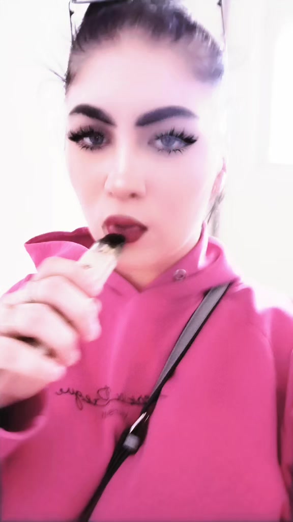 @𝖄𝖔𝖚𝖗 𝖇𝖎𝖙𝖈𝖍