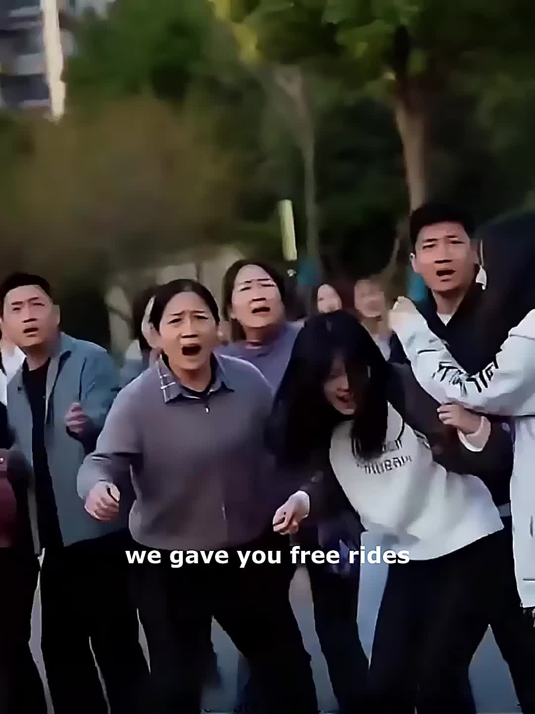@ckggnq