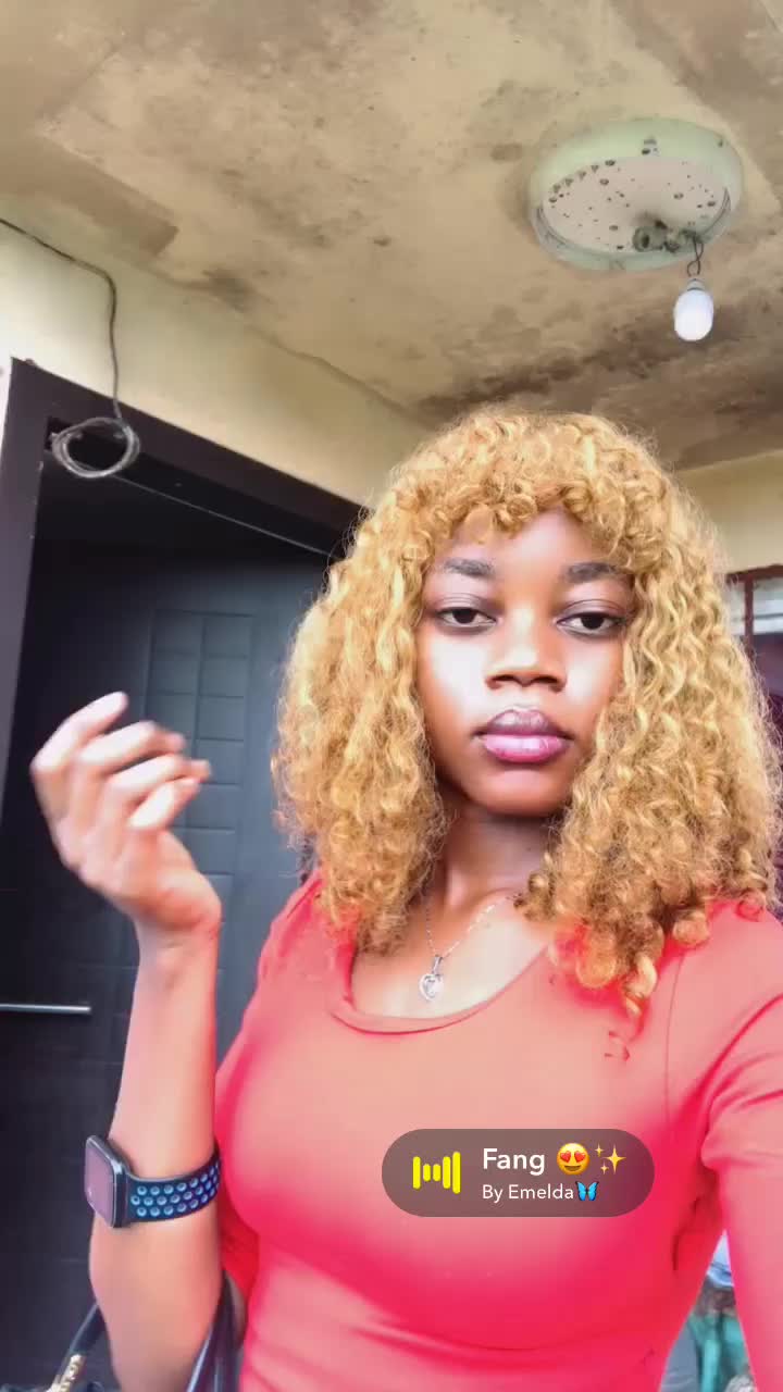 @🦋D'🖤🇬🇦