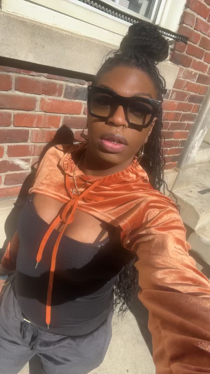 @Yviani ♎️