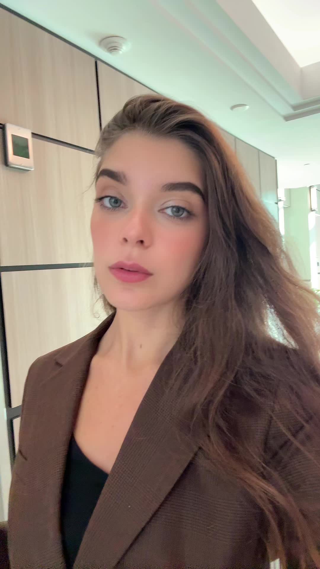 @Lara Bauer