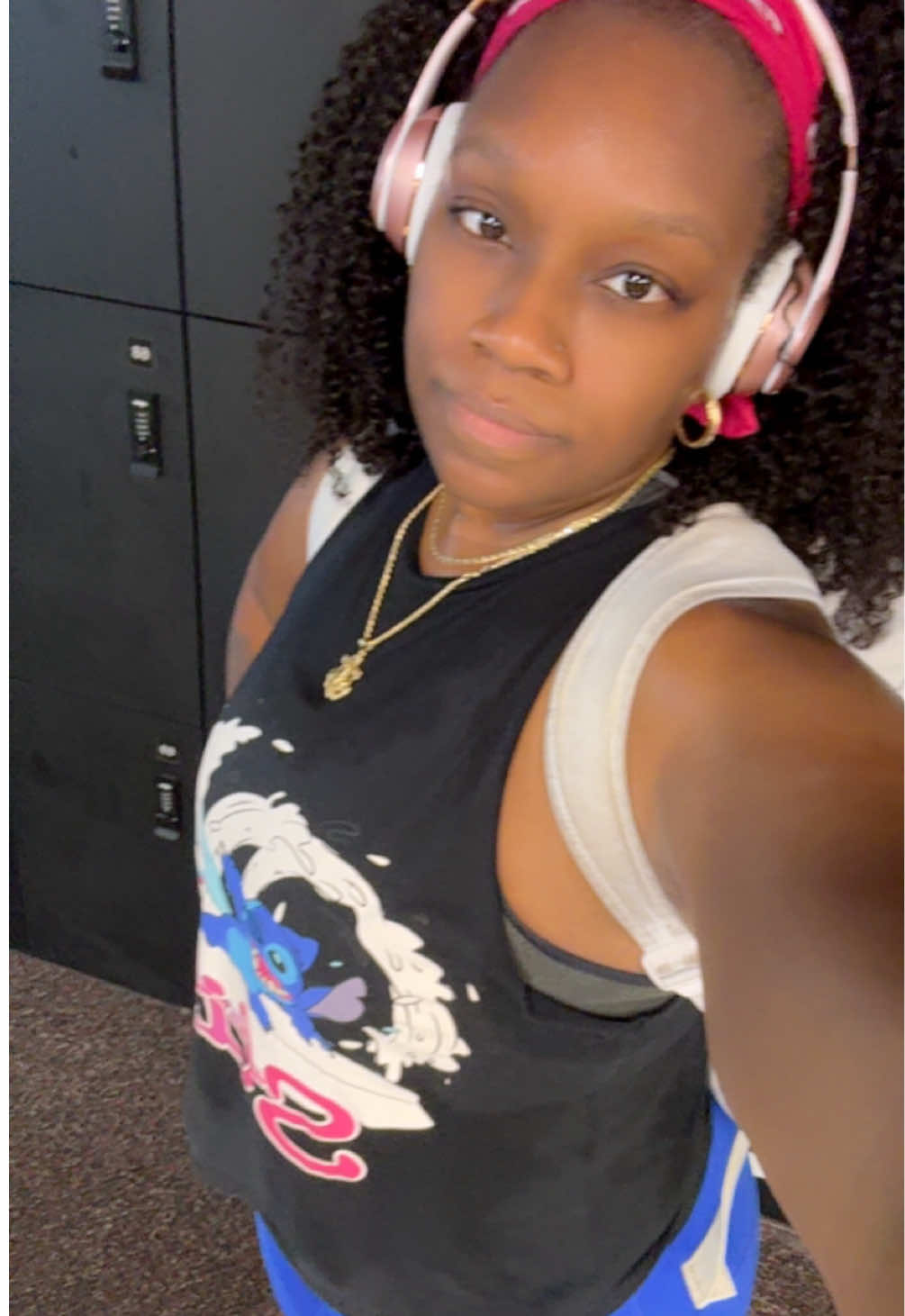 @Meshia