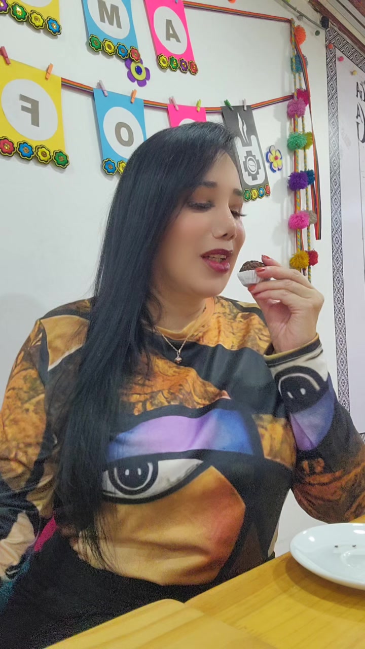 @Paola Corina Castellano 💖