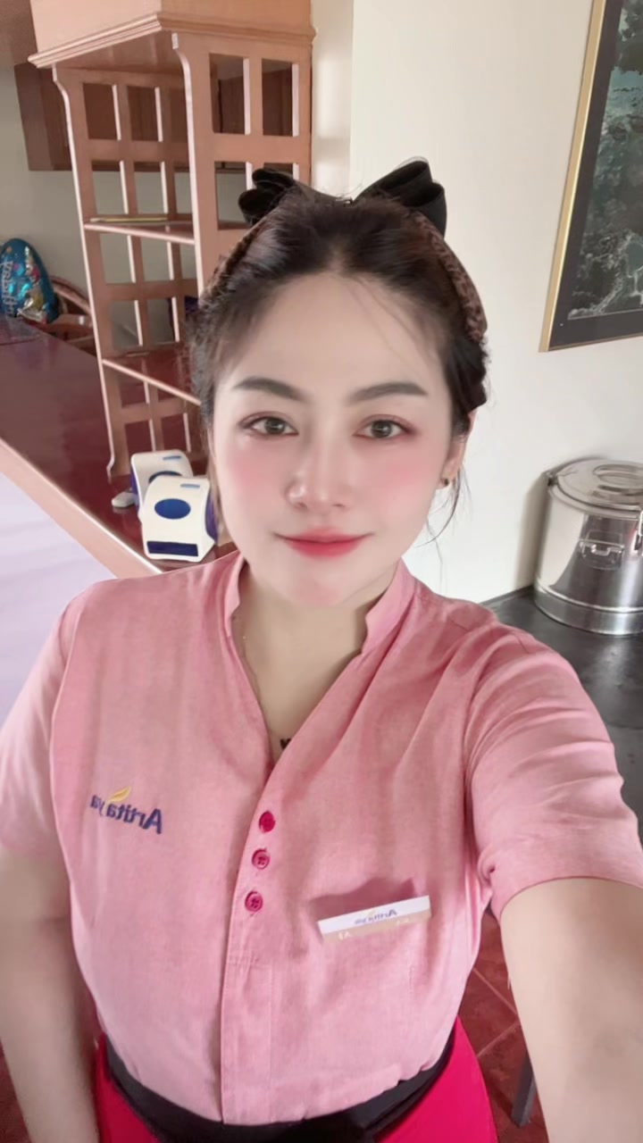 @nisachon