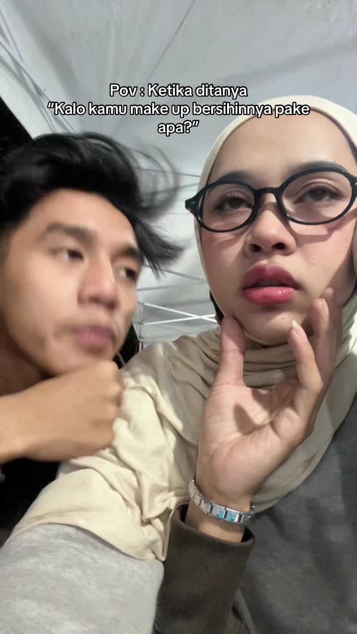 @Thiaraaapss