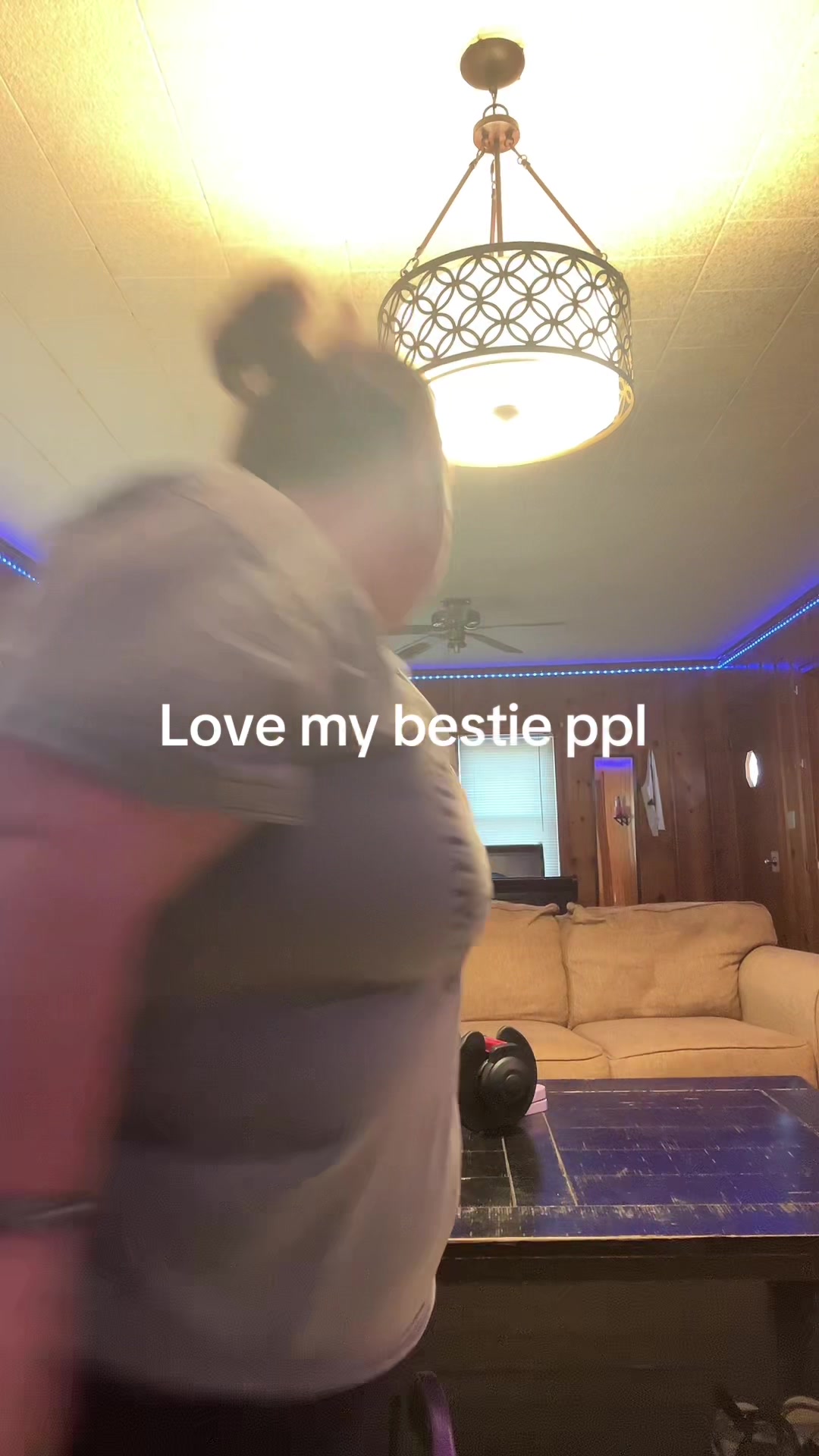 @BrieBishop