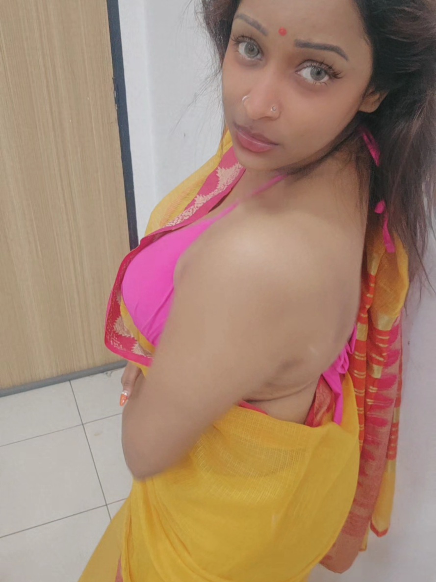 @Dhakshaiini_Official