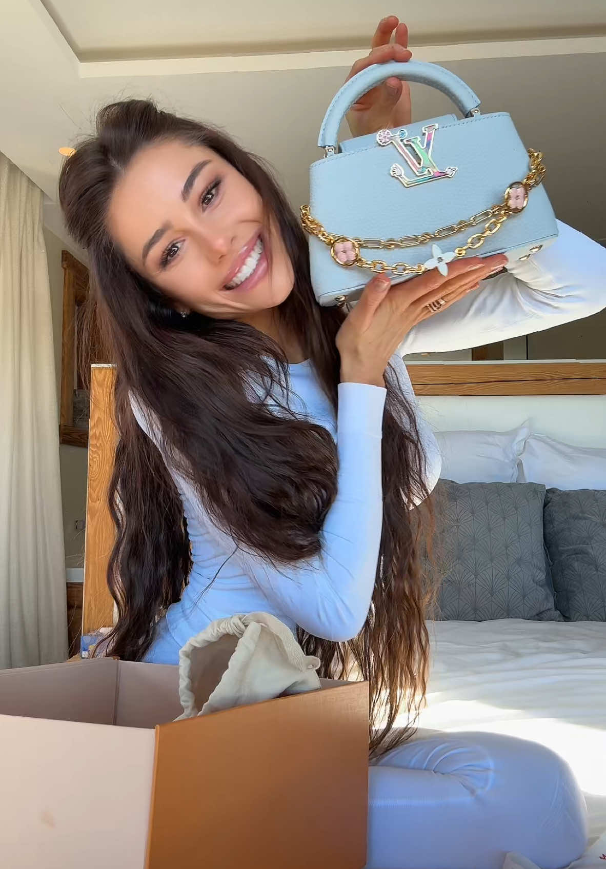 @Yana Soroka