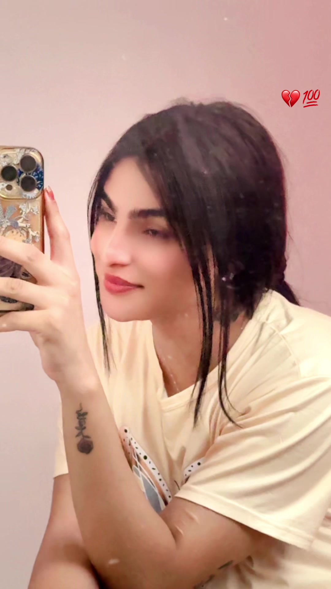 @Alizay0900