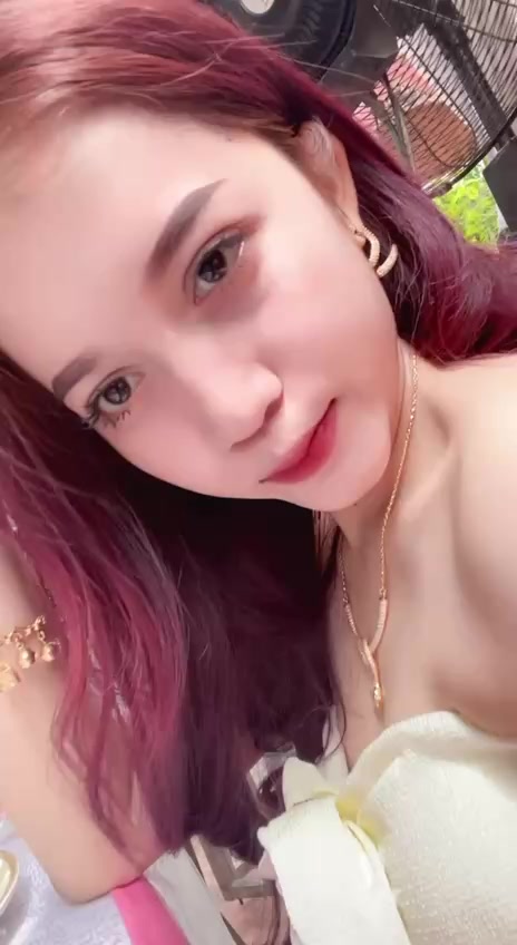 @Bee๐ค