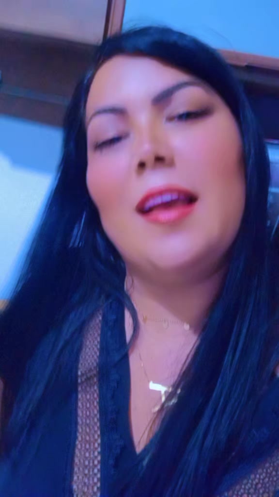 @Angélica