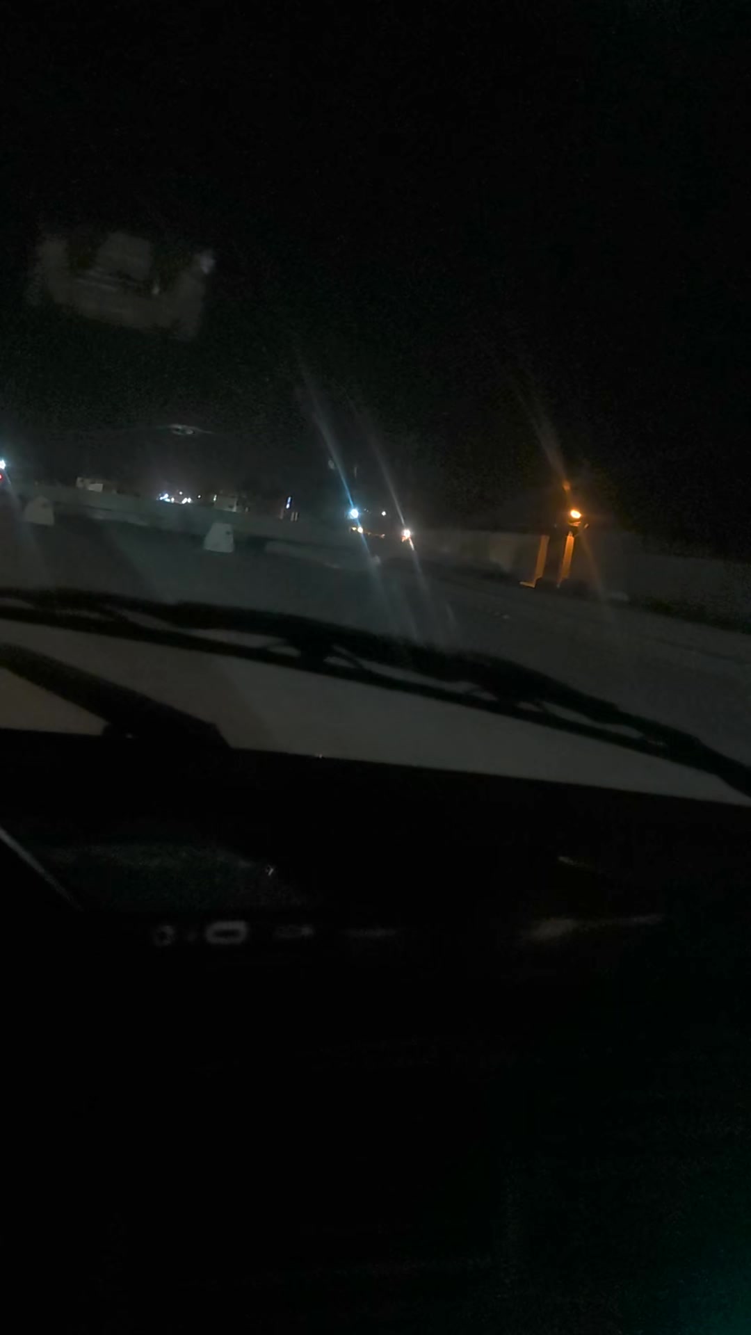 @نیا🦅زی