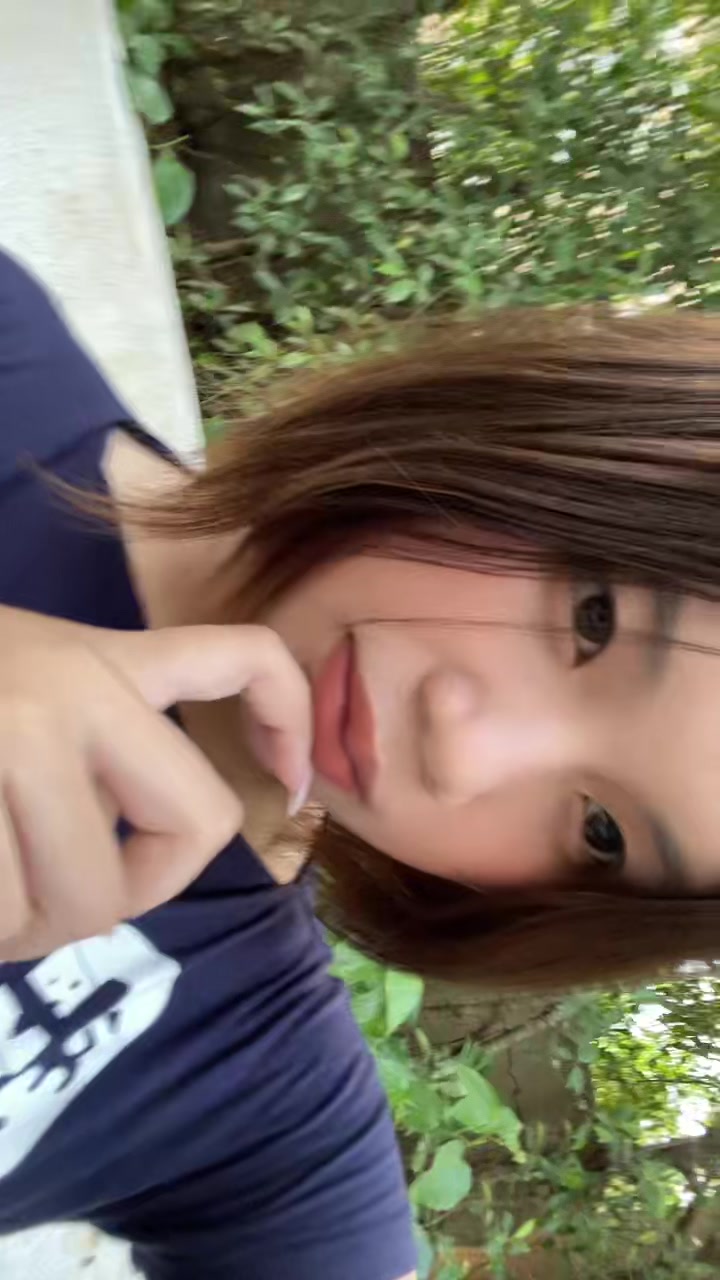 @Ehh FUCK Off 😛🖕🏻