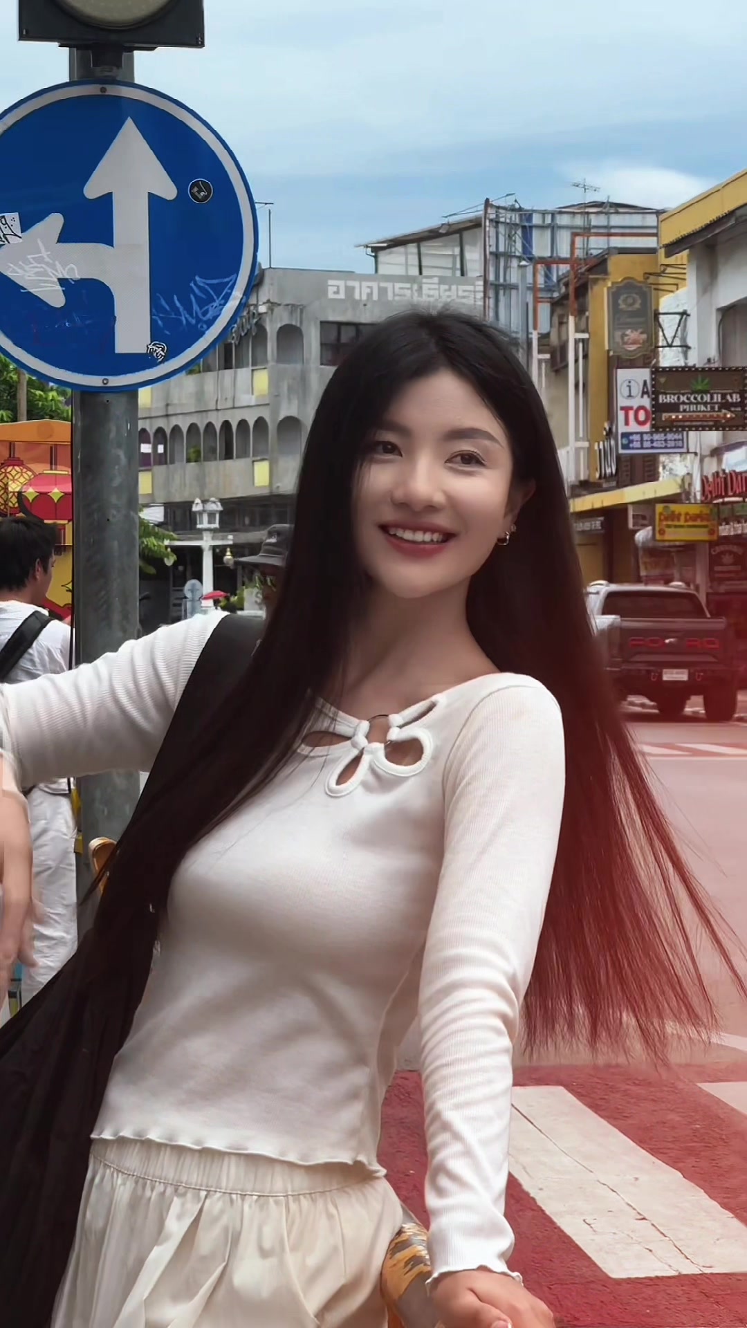 @อาบูซูลู สาวอาข่า (551.5K)