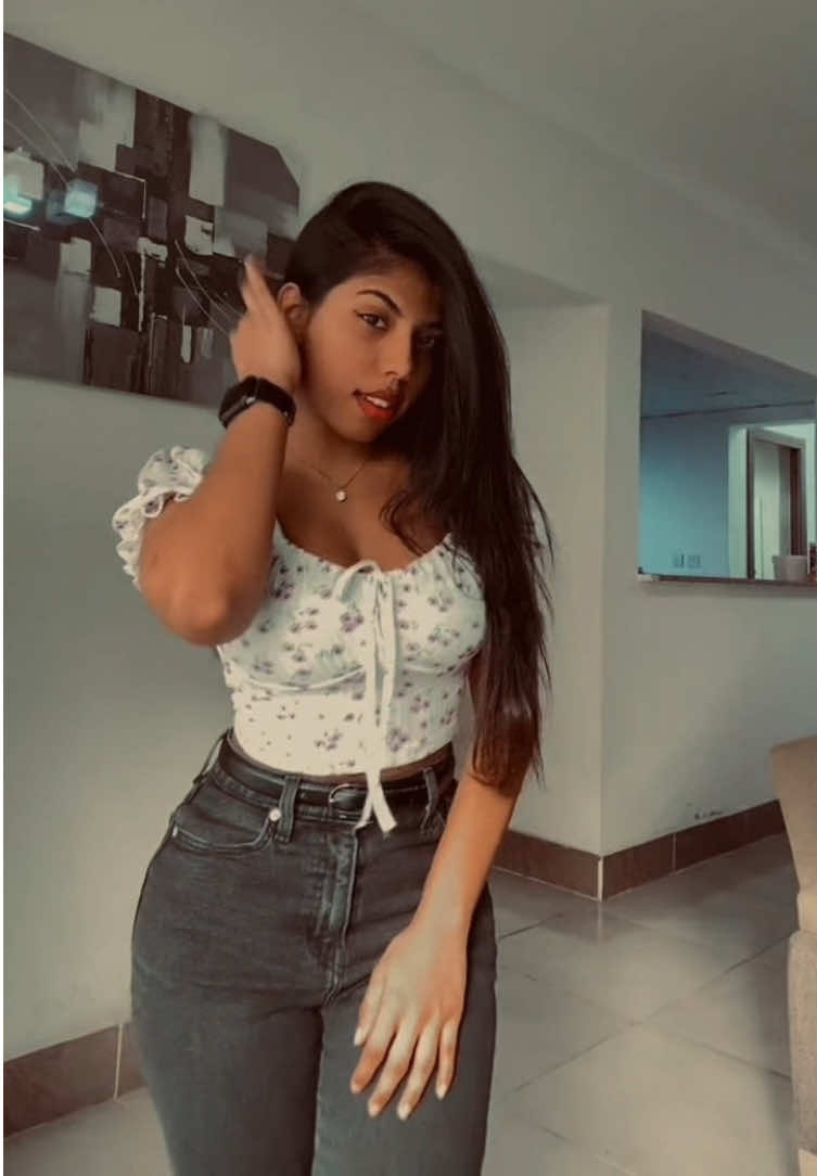 @N I K K I-නිකී🦋🇱🇰🇶🇦