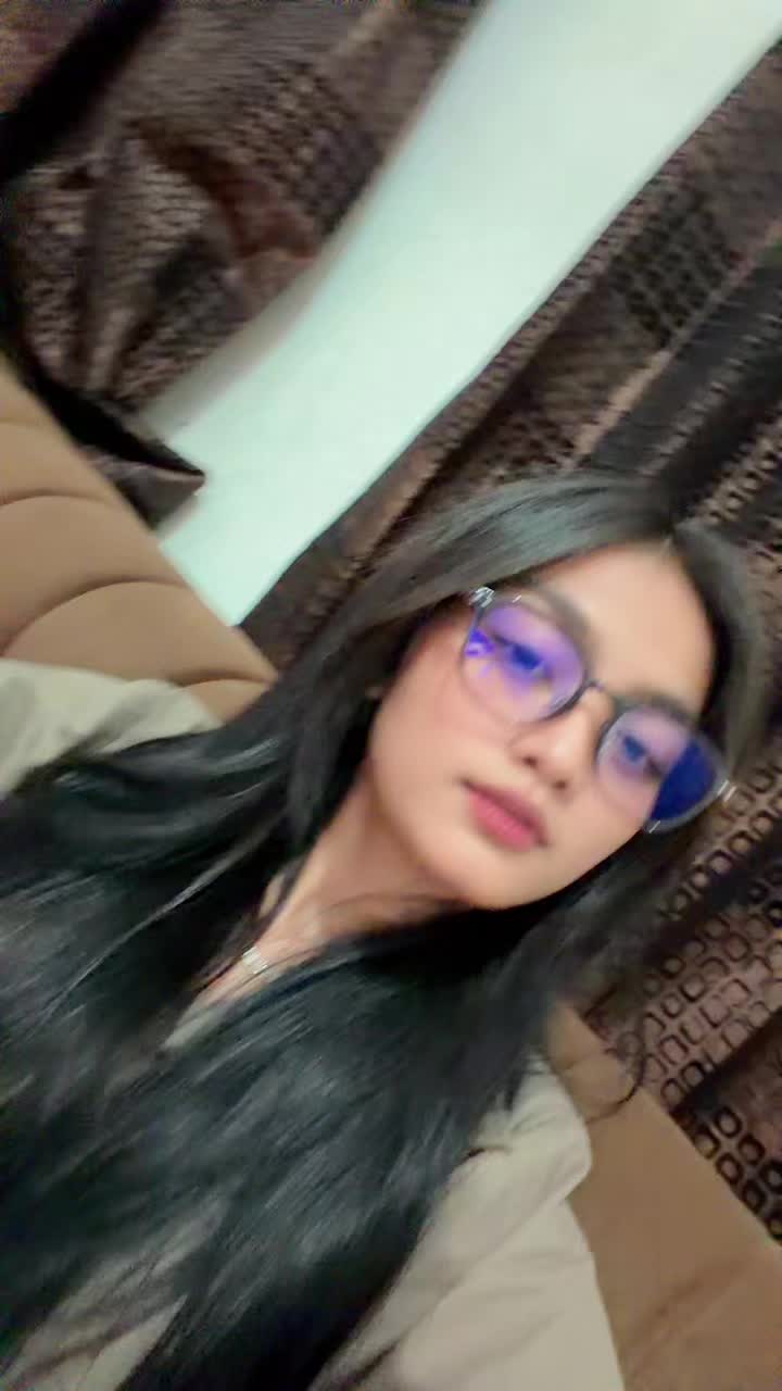 @allyizaz_