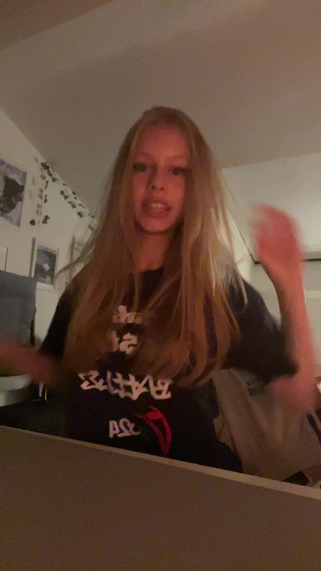 @🦇