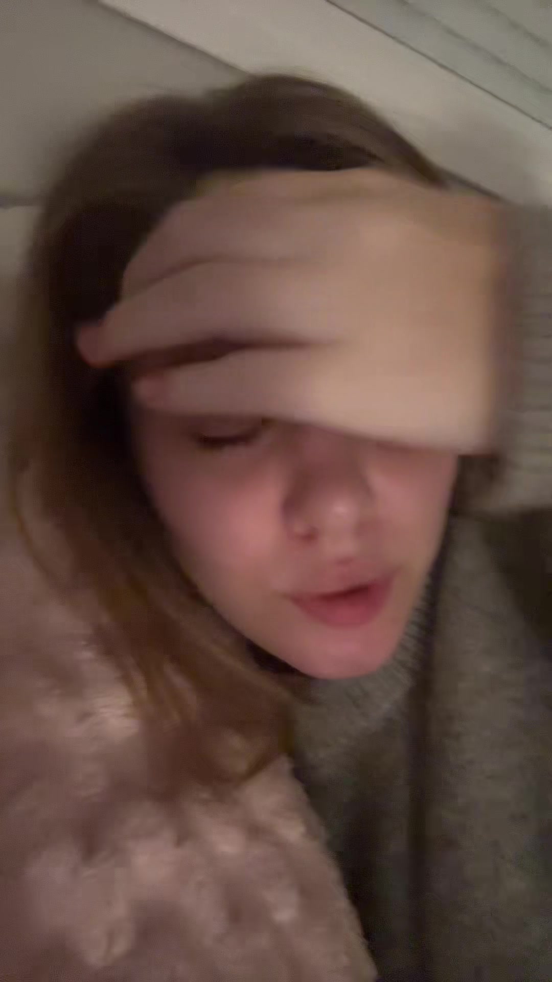 @isaforneckt