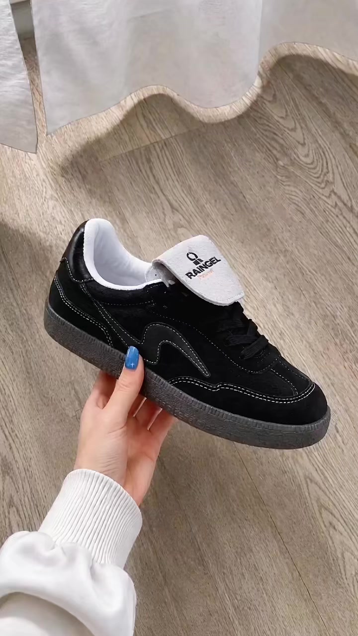 @disinisepatu