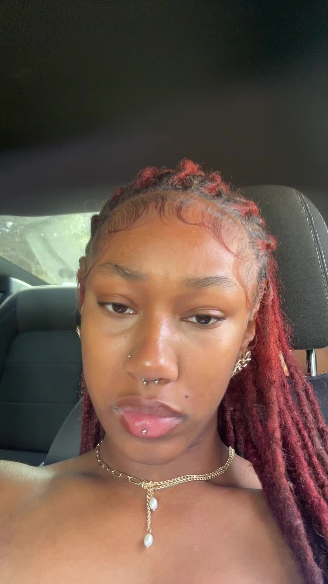 @brekeiara