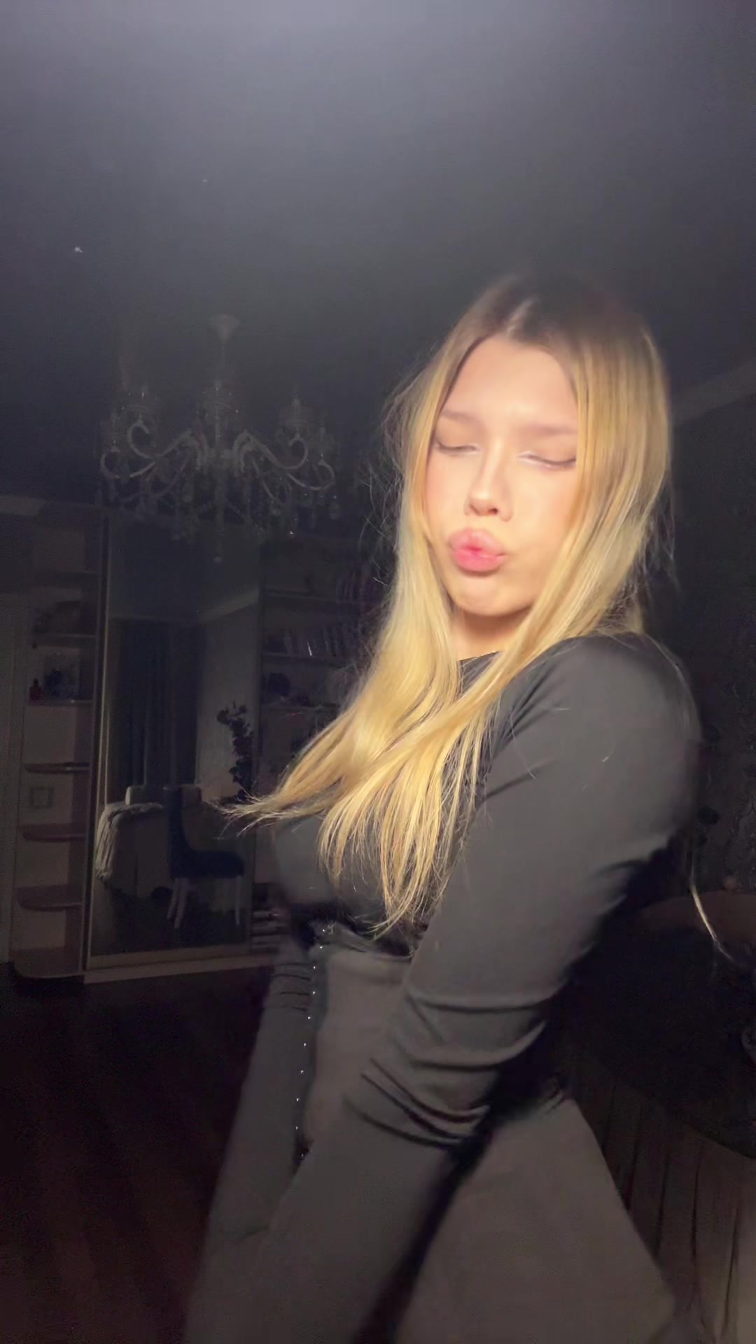 @Blonde on a hype