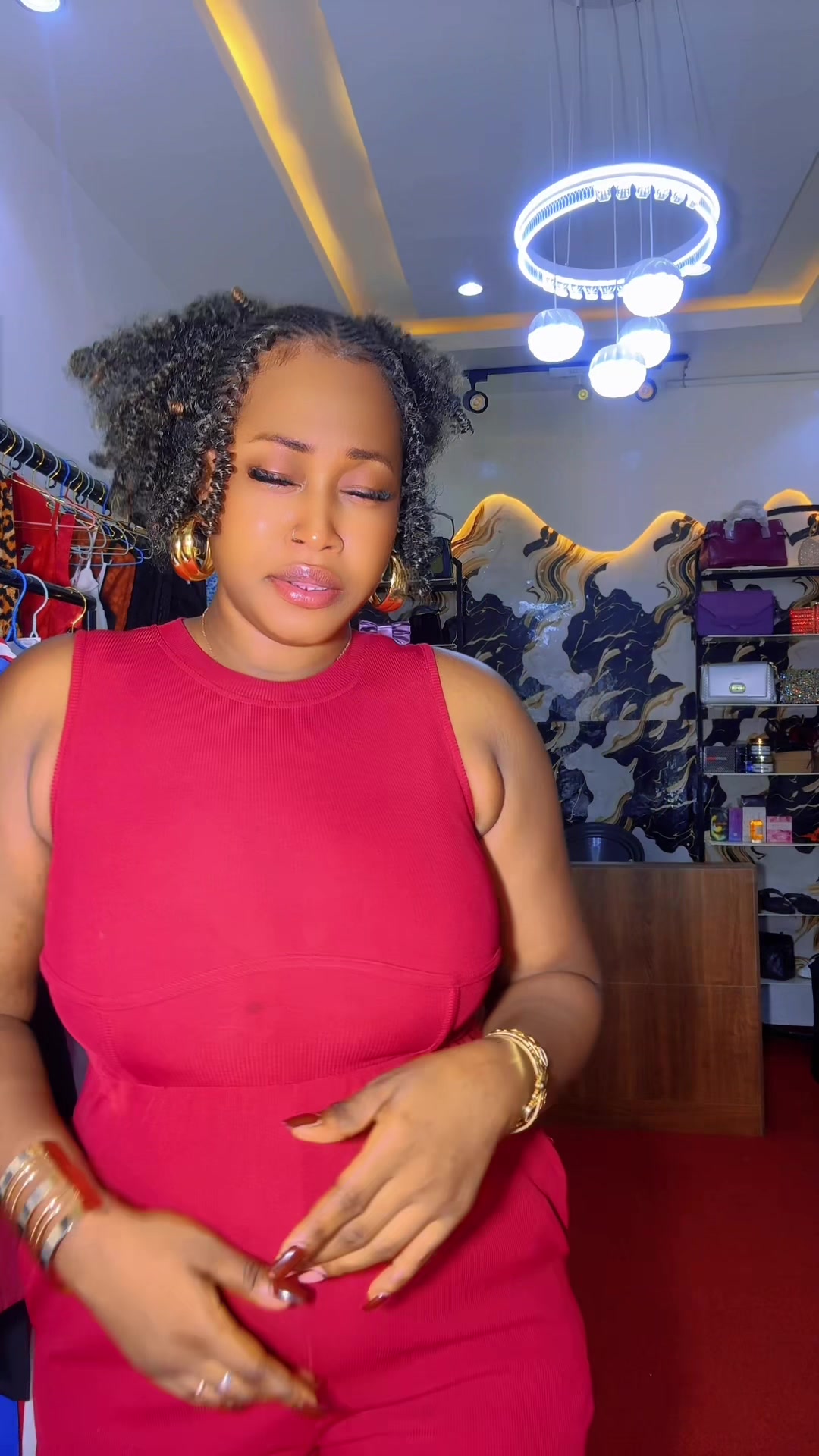 @GouraFashionShop(GouralaBombe)