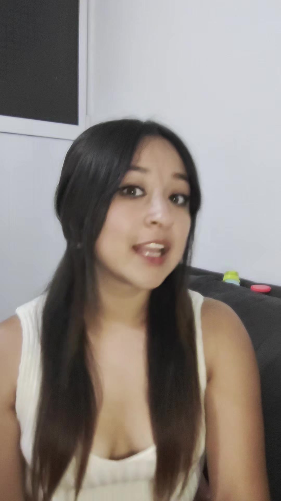 @Nanis