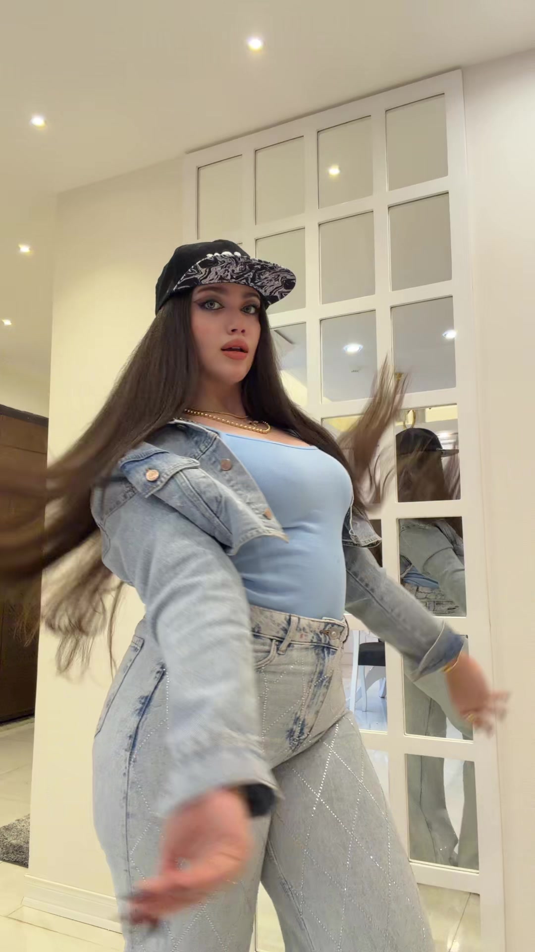 @Ovanaankta