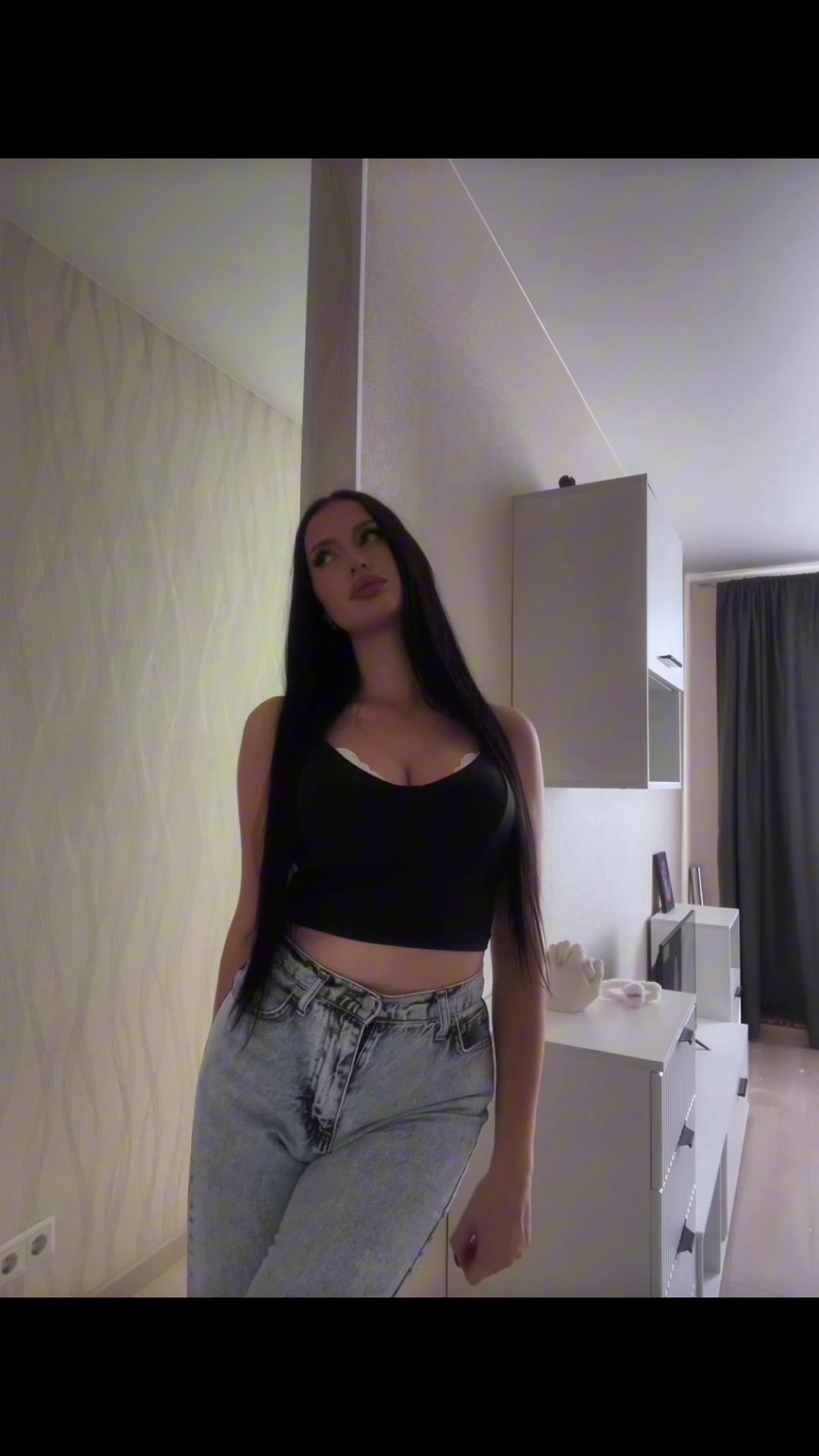 @ℐ𝓂_𝒩𝒾𝓀𝓀𝓎