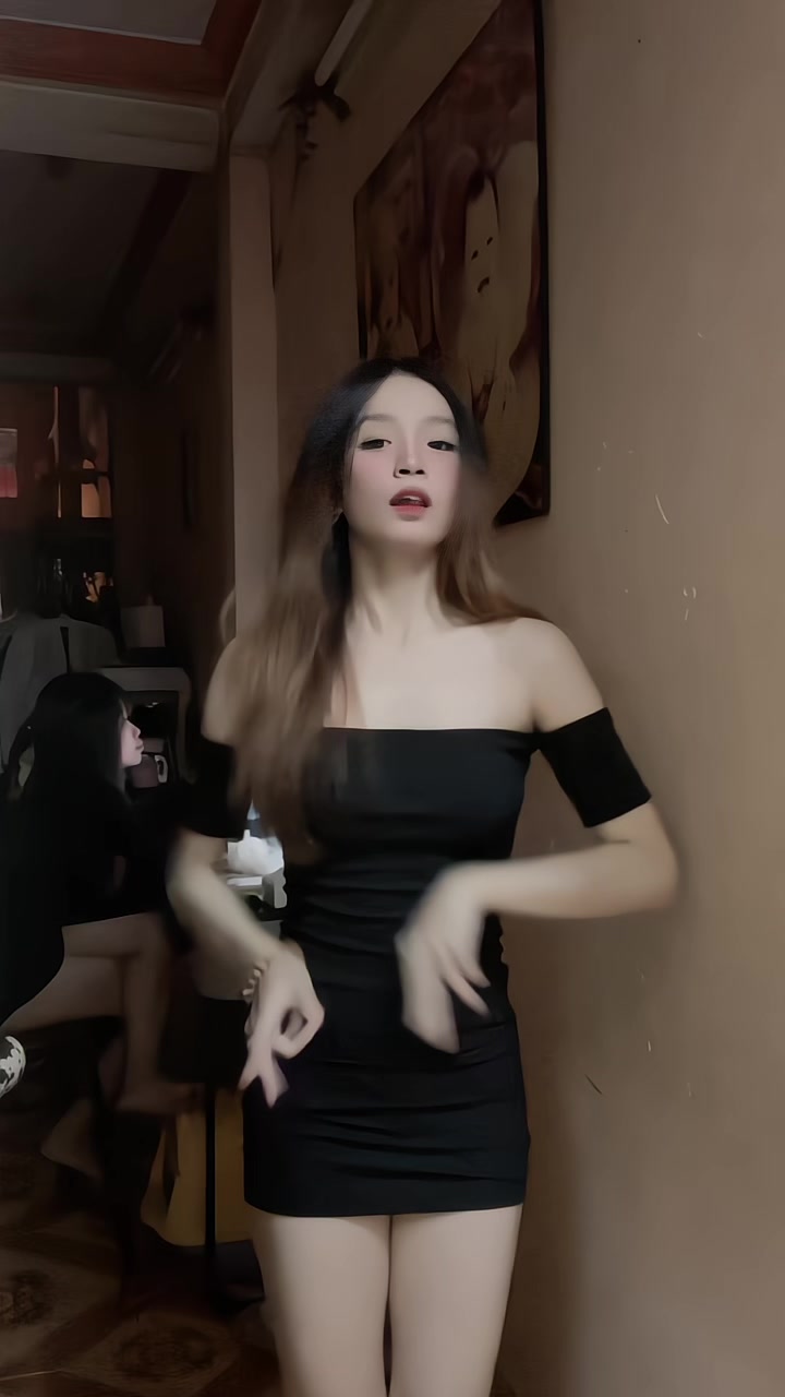 @Huỳnh Gia Nghi