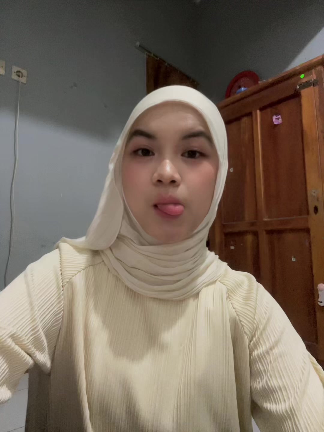 @iyiaoi