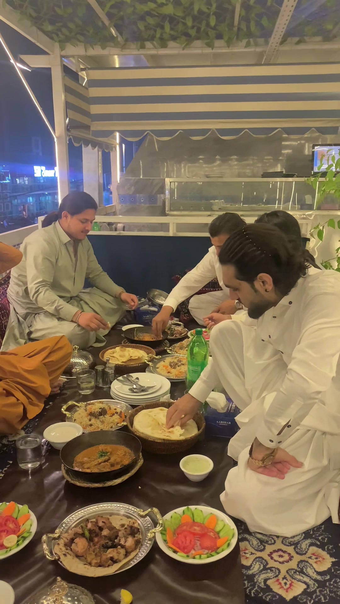@Zubair pathan🤬