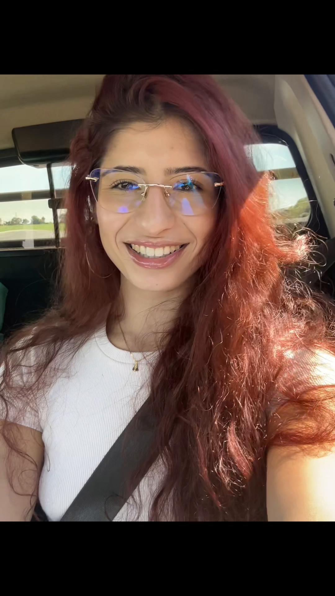 @Betinialana