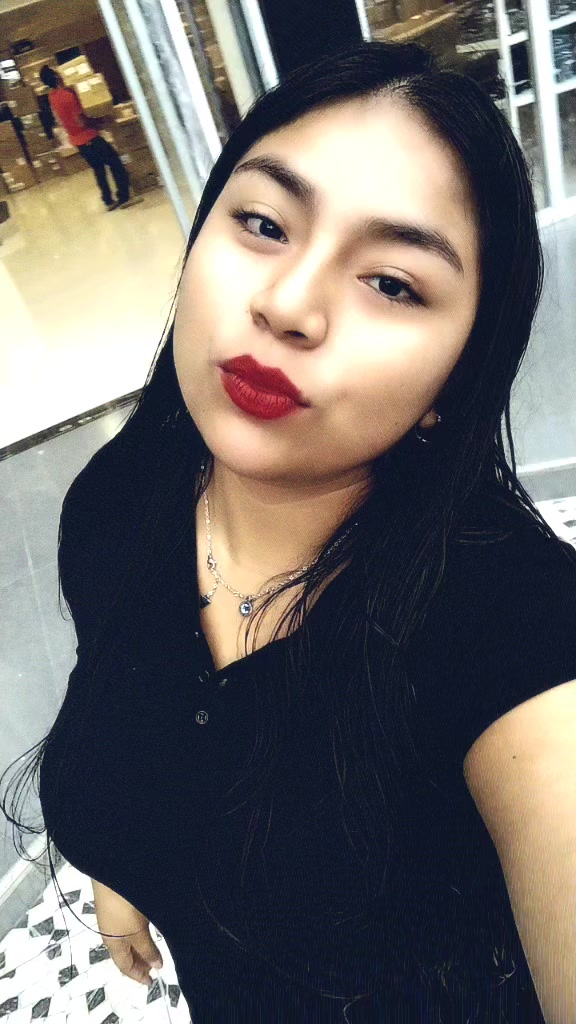 @Lesly Palacios 🤍