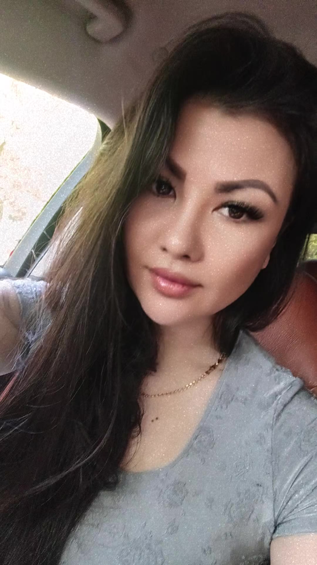 @ViVi😈