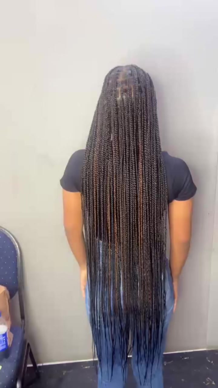 @Ackila_theestylist