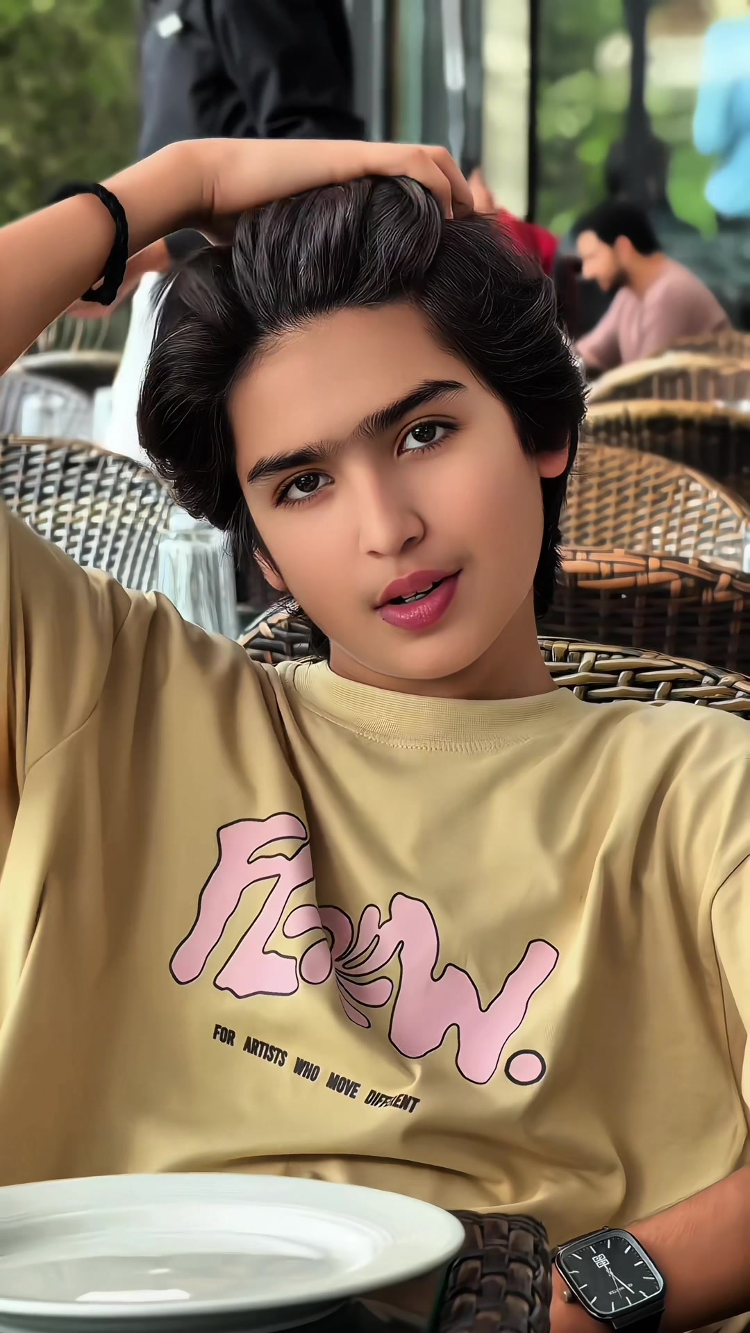 @𝙈𝙖𝙣𝙞🦇
