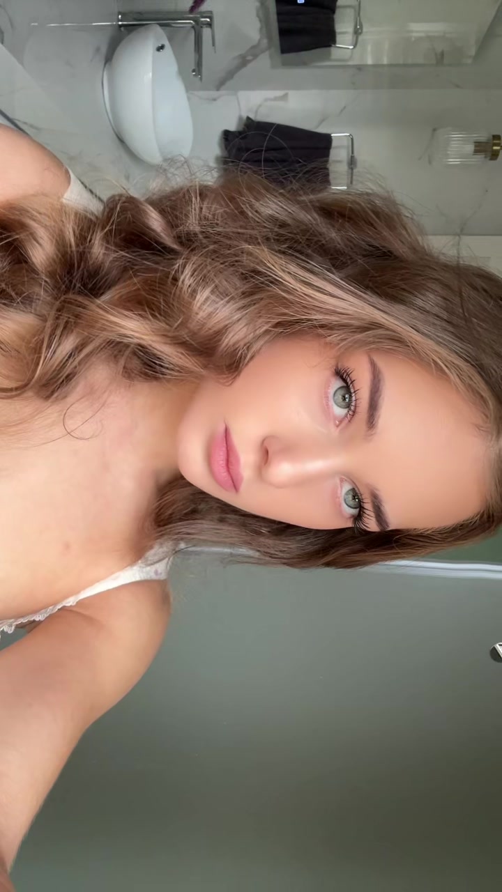 @Mavashass