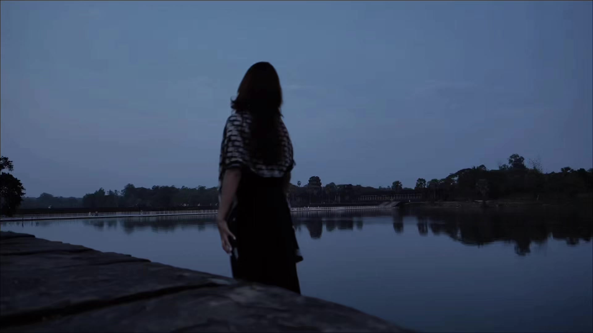 @Nīn-នីន