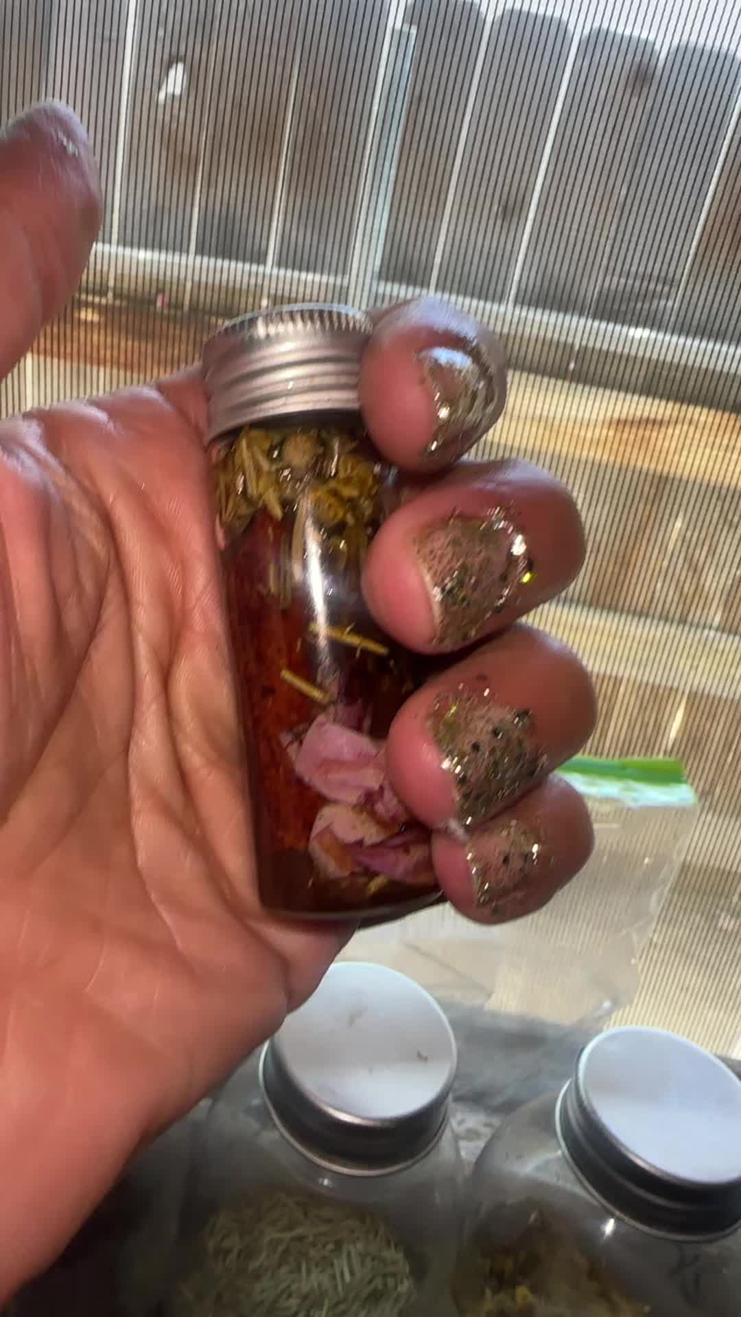 @Lavenderhazzeyy