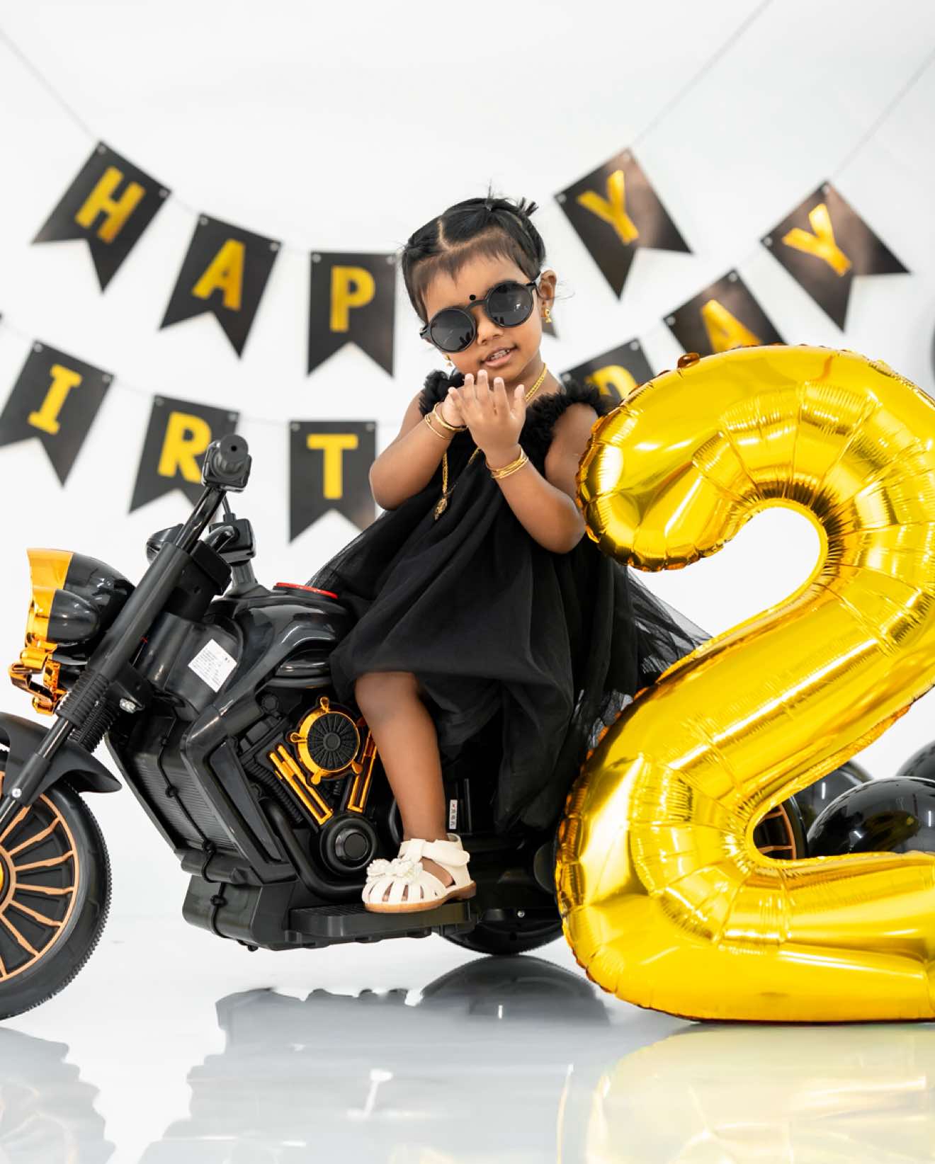 @Prabah Drblack Photography
