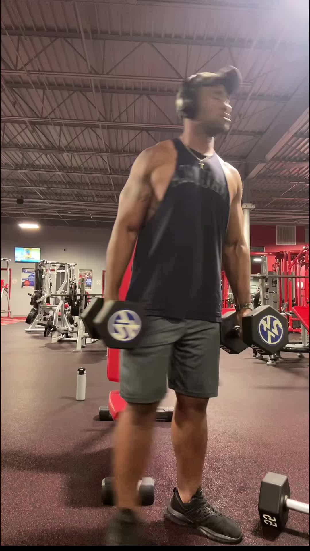 @Jones 💪🏾