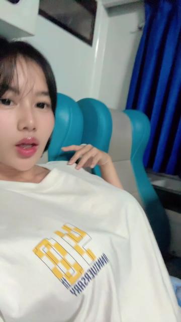 @Yourelvvreal