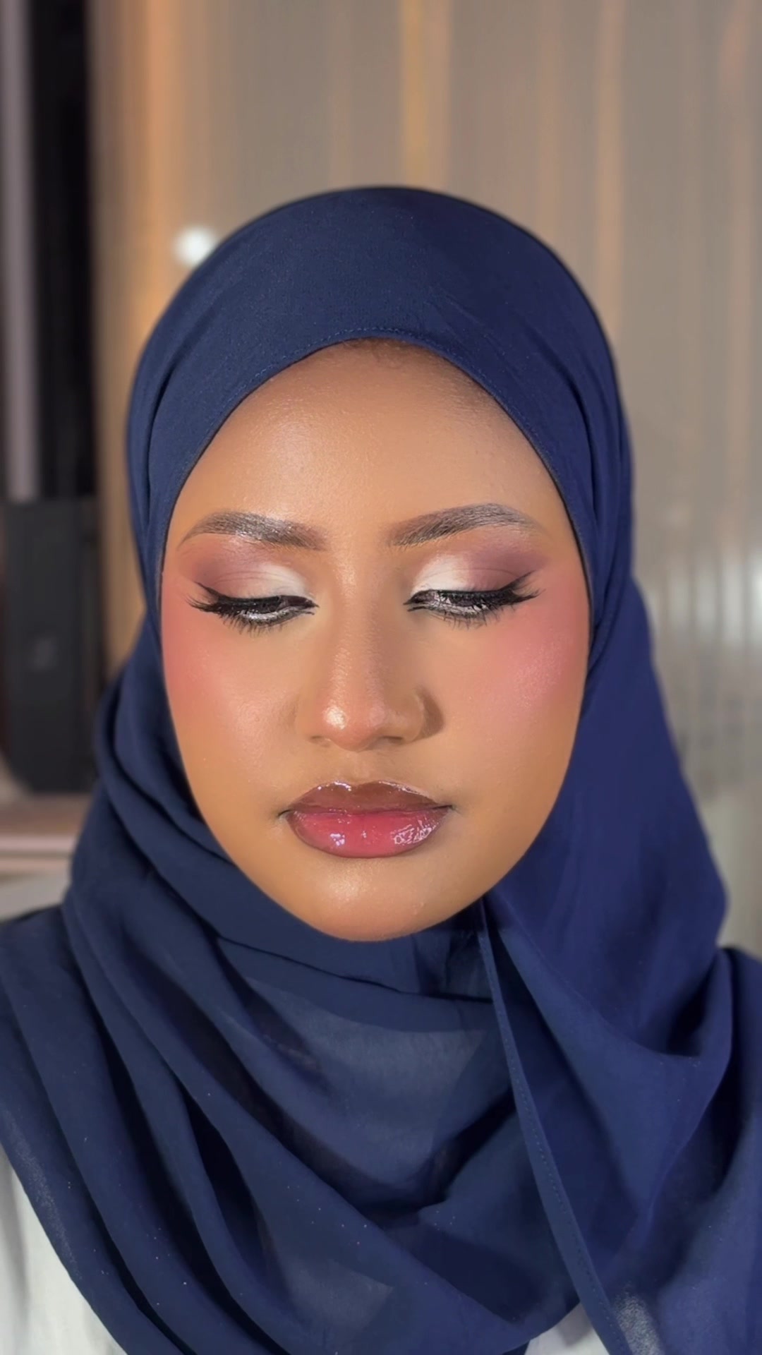 @GLOWUP MAKEUP STUDIO
